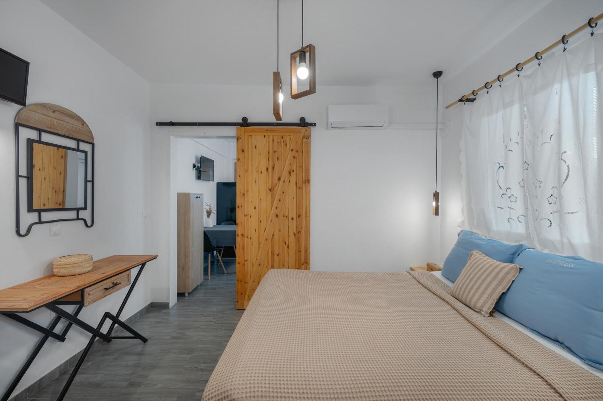 Dorkas Luxury Rooms&Apartments Livadakia المظهر الخارجي الصورة