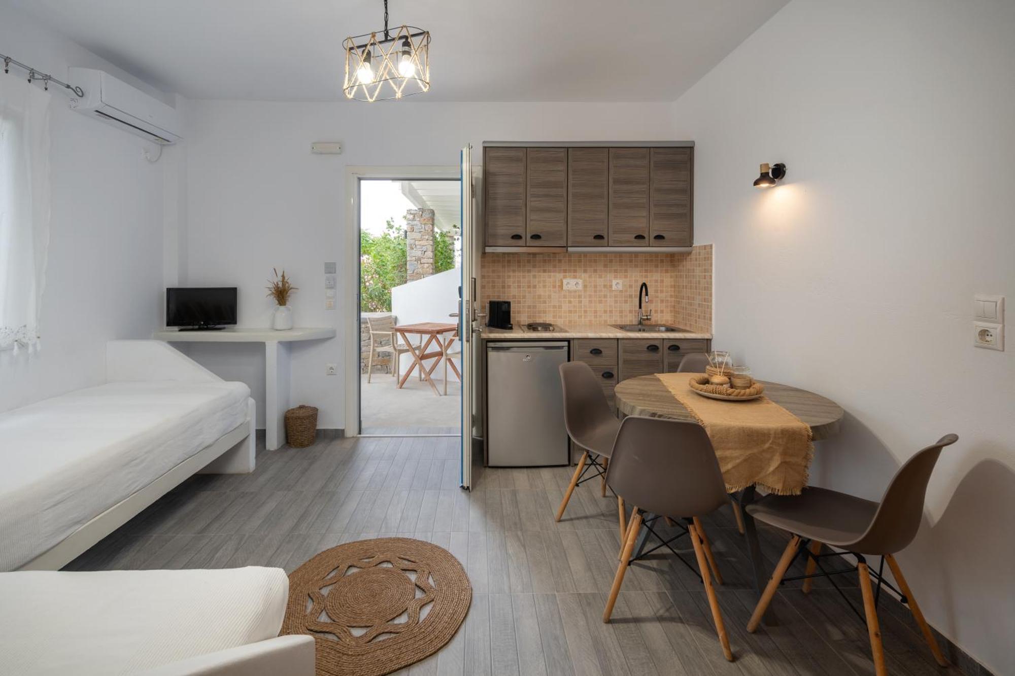 Dorkas Luxury Rooms&Apartments Livadakia المظهر الخارجي الصورة